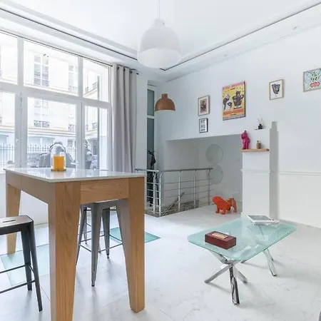 Appartement Champs-elysees/georgev Superbe 4p *